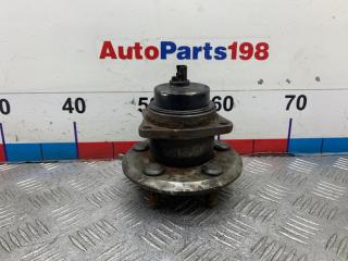 Запчасть ступица задняя Pontiac Vibe 2005