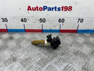 Фото запчасти кнопка стеклоподъемника задняя Toyota Corolla 2011 контрактная запчасть Запчасть кнопка стеклоподъемника задняя Toyota Corolla 2011