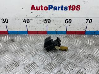 Фото запчасти кнопка стеклоподъемника задняя Toyota Camry 2009 контрактная запчасть Запчасть кнопка стеклоподъемника задняя Toyota Camry 2009