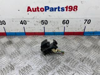 Фото запчасти кнопка стеклоподъемника задняя Toyota Camry 2008 контрактная запчасть Запчасть кнопка стеклоподъемника задняя Toyota Camry 2008