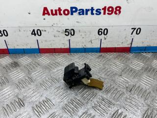 Фото запчасти кнопка стеклоподъемника задняя Toyota Camry 2010 контрактная запчасть Запчасть кнопка стеклоподъемника задняя Toyota Camry 2010