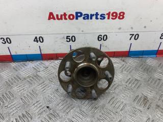 Запчасть ступица задняя Toyota Prius 2012