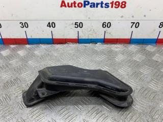 Запчасть воздуховод Chevrolet Tahoe 1999