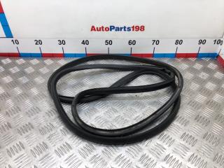 Запчасть уплотнитель двери задний левый Chevrolet Cruze 2014