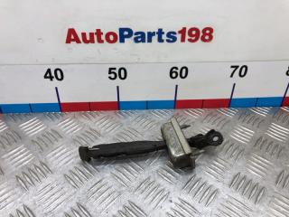 Ограничитель двери задний правый Chevrolet Cruze 2014