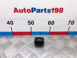 Запчасть сайлентблок Toyota Camry 2010