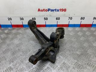 Кулак поворотный задний правый Toyota Camry 2014 контрактная Кулак поворотный задний правый Toyota Camry 2014