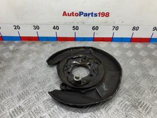 Щит опорный задний левый Toyota Camry 2010