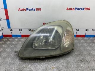 Фара левая Toyota Yaris 2001