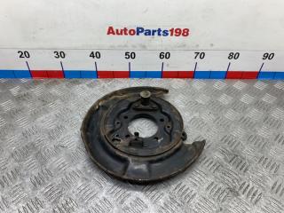 Щит опорный задний левый Toyota Camry 2005