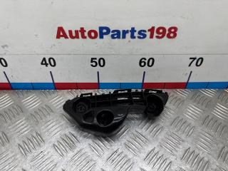 Кронштейн бампера передний левый Toyota Camry 2018