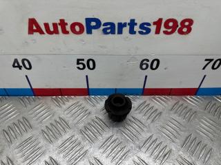 Запчасть подушка радиатора Toyota Auris 2009