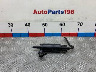 Запчасть насос омывателя фар Audi A4 2013