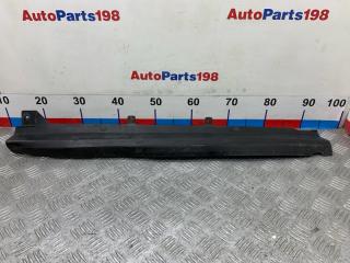 Запчасть воздуховод радиатора Audi Q7 2008