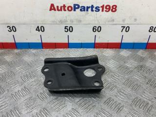 Фото запчасти кронштейн балки передний левый Toyota RAV4 2010 контрактная запчасть Запчасть кронштейн балки передний левый Toyota RAV4 2010