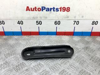 Фото запчасти кронштейн балки задний правый Toyota RAV4 2010 контрактная запчасть Запчасть кронштейн балки задний правый Toyota RAV4 2010