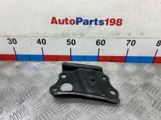 Фото запчасти кронштейн балки передний левый Toyota Corolla 2011 контрактная запчасть Запчасть кронштейн балки передний левый Toyota Corolla 2011