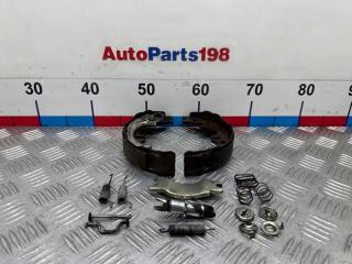 Запчасть ремкомплект стояночного тормоза левый Toyota Camry 2005