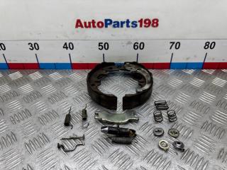 Запчасть ремкомплект стояночного тормоза правый Toyota Camry 2010