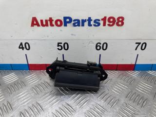 Запчасть ручка открывания багажника Pontiac Vibe 2006