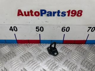 Запчасть петля двери Pontiac Vibe 2006