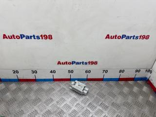 Запчасть усилитель антенны Volkswagen Golf GTI 2022