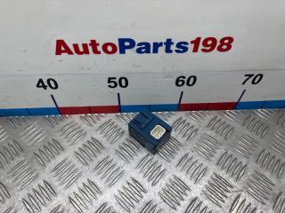 Запчасть реле стеклоочистителей заднее Pontiac Vibe 2005