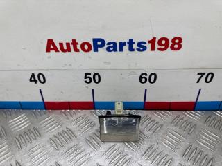 Запчасть фонарь подсветки номера Toyota Matrix 2006