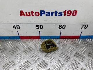 Запчасть кронштейн радиатора Volkswagen Tiguan 2008