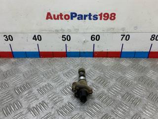 Запчасть датчик скорости Toyota Avensis 1999