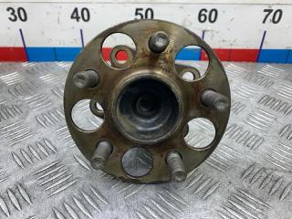 Запчасть ступица задняя Toyota Prius 2012