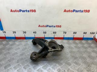 Запчасть кулак поворотный задний правый Toyota Camry 2014