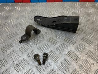 Крепление стабилизатора заднее правое Camry 2008 V40 2AZFE