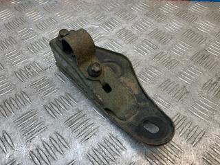 Крепление стабилизатора заднее левое Camry 2008 V40 2AZFE