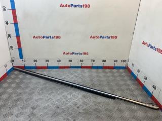 Молдинг стекла передний левый Toyota Camry 2009