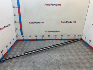 Молдинг стекла передний левый Toyota Camry 2008