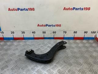 Рычаг верхний задний правый Toyota Camry 2018