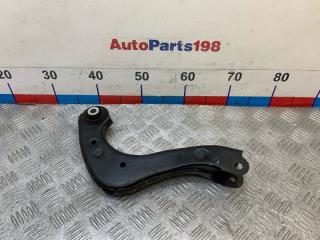Рычаг верхний задний правый Toyota Camry 2018