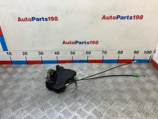Замок двери передний правый Pontiac Vibe 2005