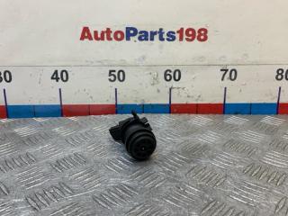 Запчасть насос омывателя Toyota Land Cruiser Prado 2017