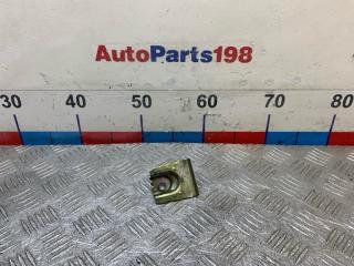 Кронштейн расширительного бачка Toyota Camry 2008