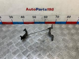 Замок капота Lexus RX350 2006