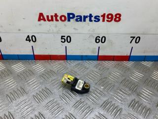 Датчик airbag передний Toyota Avalon 2010