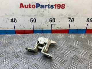 Петля двери нижняя передняя правая Toyota Camry 2004 контрактная Петля двери нижняя передняя правая Toyota Camry 2004