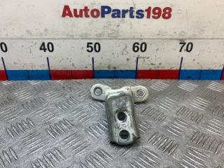 Запчасть петля двери верхняя передняя правая Toyota Corolla 2007