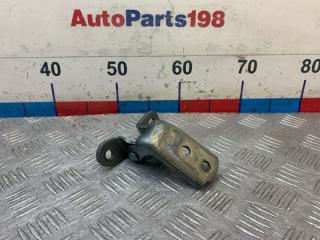 Запчасть петля двери верхняя передняя правая Toyota Camry 2009