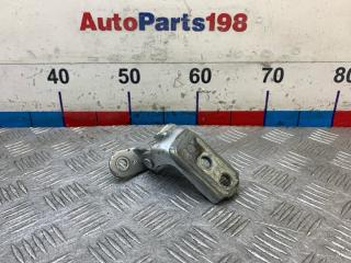 Запчасть петля двери верхняя передняя правая Toyota Camry 2010