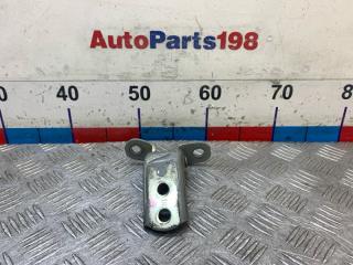 Запчасть петля двери верхняя передняя правая Toyota Camry 2009