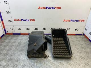 Запчасть корпус воздушного фильтра Toyota Carina E 1994
