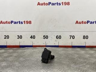 Запчасть датчик расхода воздуха Toyota Camry 2005
